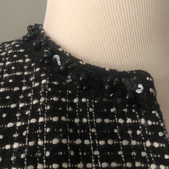 Women's Black and White Tweed Jacket - Picture 6 of 14